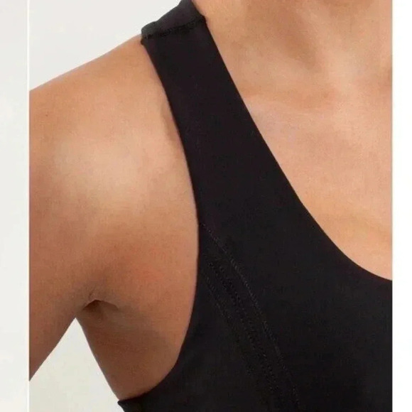 Lulu Lemon Women’s Power Dance Tank Top Racerback Loose Black Shelf Bra Size 6 - Picture 5 of 14